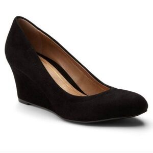 Vionic Camden Suede Wedge Heels 8.5 Black Minimalist Office Career Work
